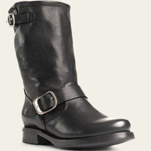 Frye Veronica Short Boot - women's size 11